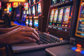 Slot mashinalarida jackpot yutib oling 2 Slot mashinalarida jackpot yutib oling 2